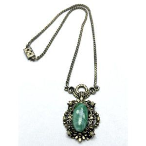 Vintage Green Peking Glass Necklace